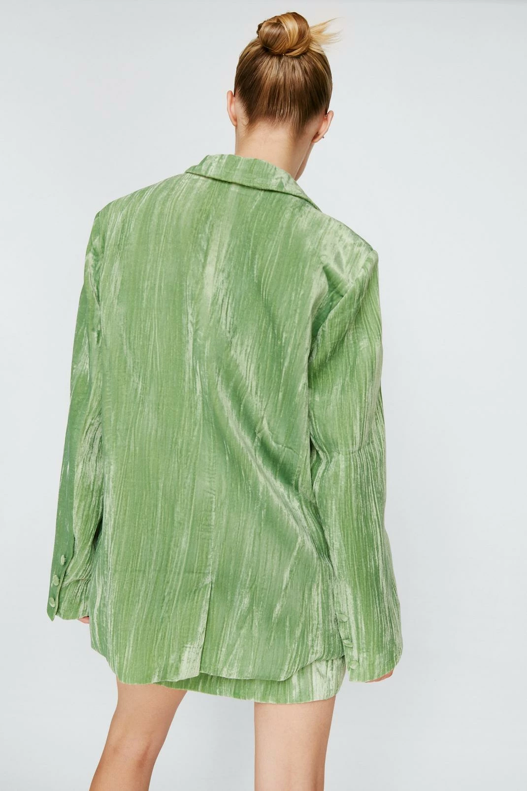 Party Outfits Oversized Crinkle Velvet Blazer - Image 3