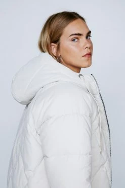 Puffer Jackets Oversized Quilted Hooded Puffer Jacket